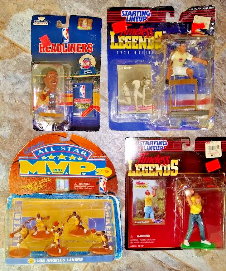 S Figurines