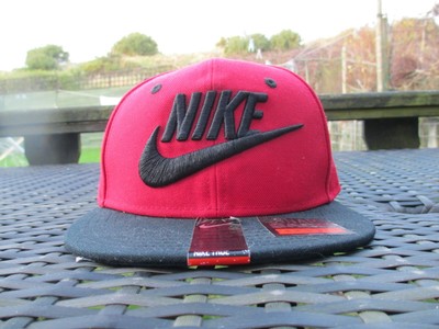 red and black nike snapback
