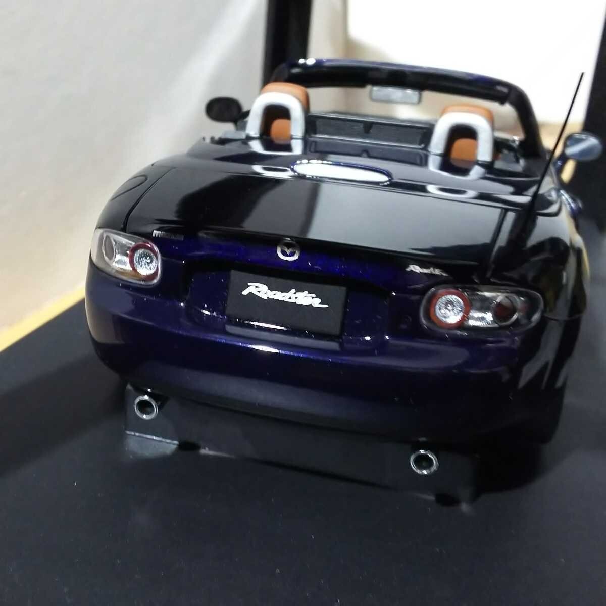 Autoart 1/18 Mazda Mx-5 Roadster 2006 Stormy Blue Retractable Roof 