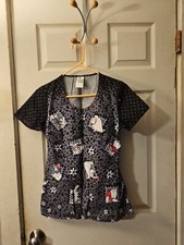 Winnie The Pooh Womens Scrub Top Xs Graphic
