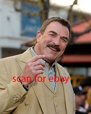 Magnum PI - Tom Selleck - Exclusive PHOTO 8x10 Rare FOTO 44892