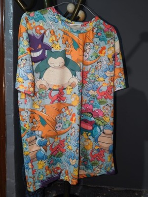 Official Pokémon All-Over Print T-Shirt - Nintendo 2017 - Size M - Pikachu Chari