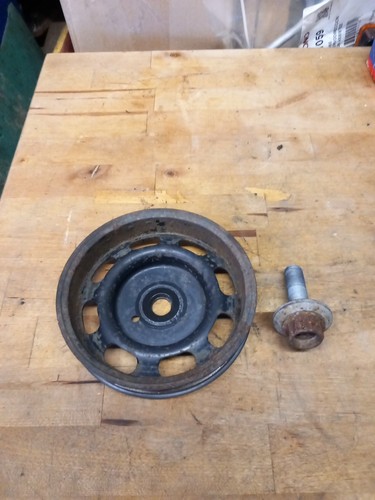 VW Golf 4 IV Riemenscheibe Mit Schraube Kurbelwelle 036105255C 1.4 16V