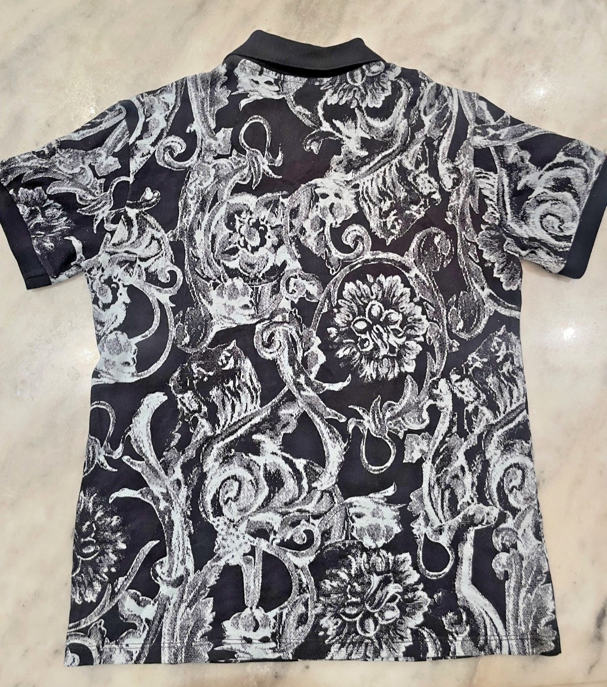 Versace Rare Boys' Brand New Size 10 Navy Blue Barocco Stencil Polo Shirt thumbnail 4