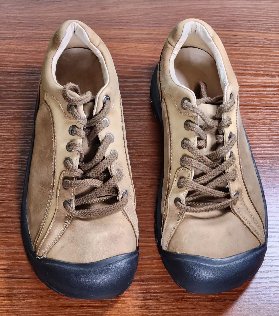 Scarpe da passeggio Keen da donna in pelle 10 marrone marrone chiaro trail escursionismo outdoor comfort