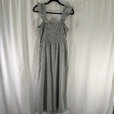 Old Navy Dress Women's Large Green White Plaid Sleeveless Smocked Pullover