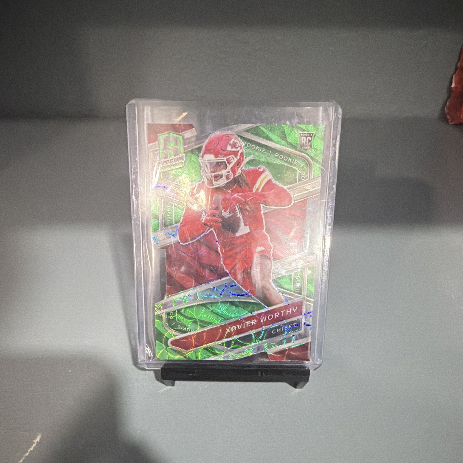2024 Panini Spectra - Rookie Xavier Worthy #117 Neon Green Prizm Die-Cut /30 RC