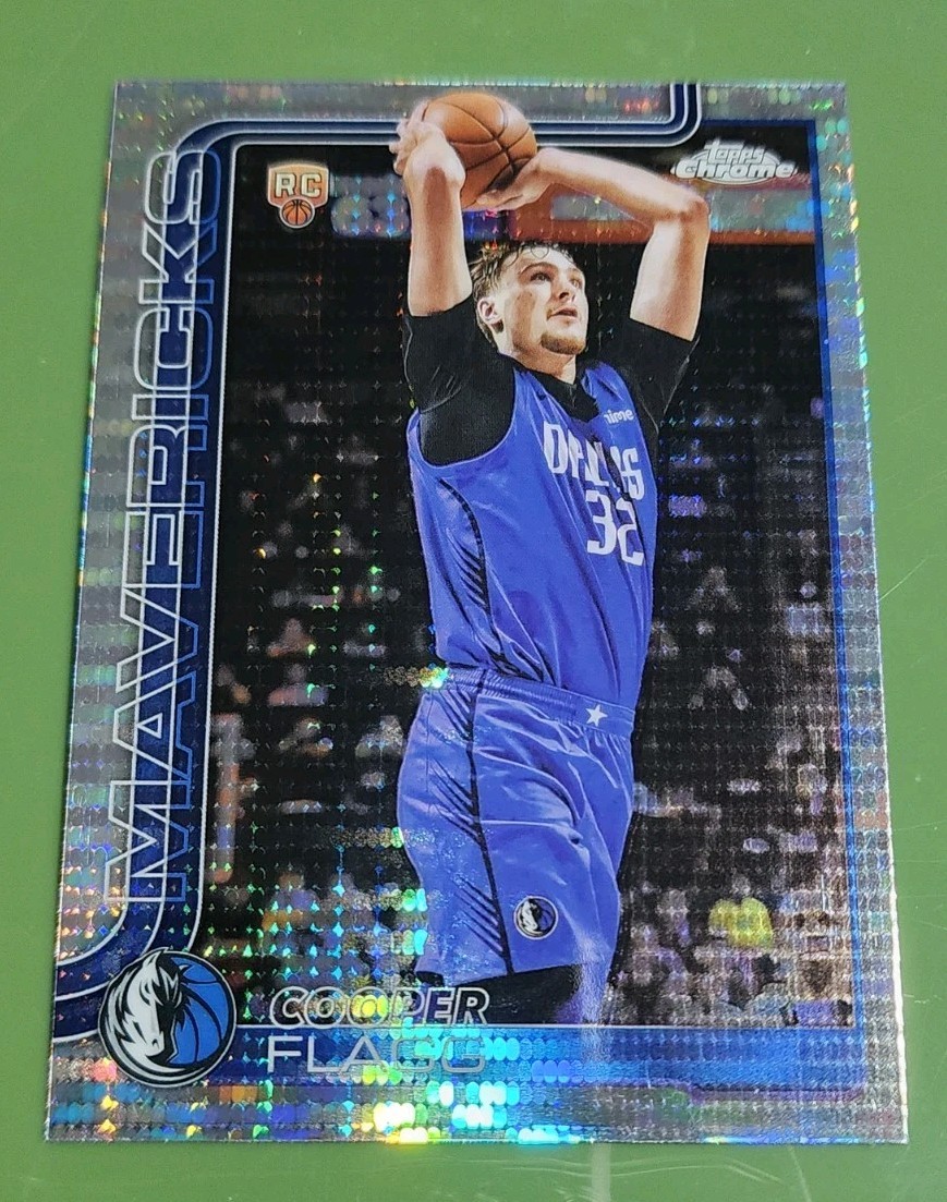 2025-26 Topps Chrome Cooper Flagg Pulsar Refractor RC #251 Dallas Mavs