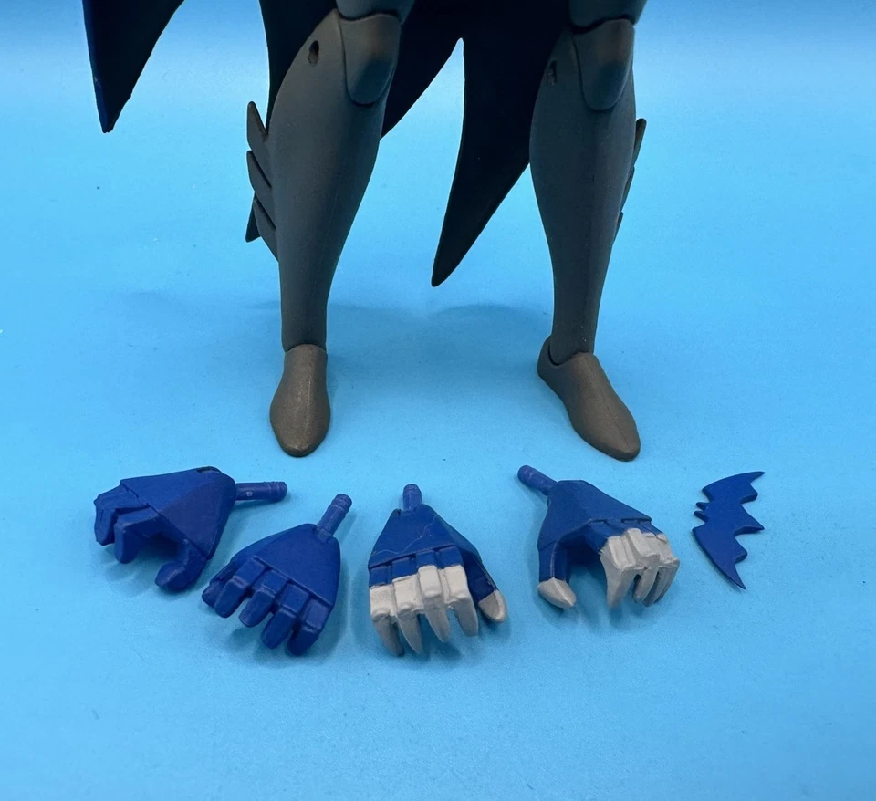 "Figura de acción completa de 6"" DC Collectibles #52 Azrael Batman Adventure Continue" Foto 3 de 4