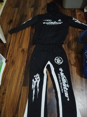 Hell Star  Size Small Mens