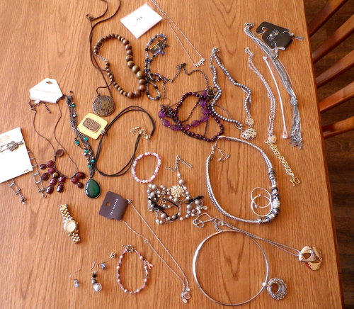 Vintage 24 Teile individuelles Schmuckset silber und goldfarben Halskette Anhänger Kette - Bild 1 von 10