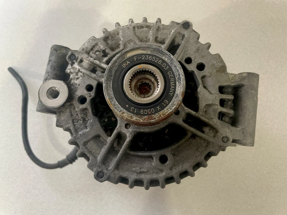 BMW X3 3.0Si E83LCI 2006-2010 ~ Alternador ~ 180A ~ 12317555926 Foto 4 de 4