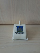 Unbranded Crested China Cheese Cover + Base with Castleford Crest. (ST35)