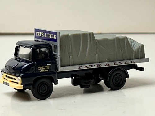 Corgi Vanguard 1:64 Scale Ford Thames Tate & Lyle Truck with Original Box - Picture 3 of 17