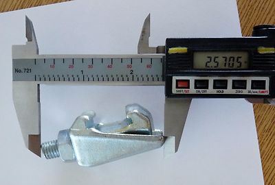 VACUUM DOUBLE CLAW CLAMPS FOR NW63 THROUGH NW250 LOT 11