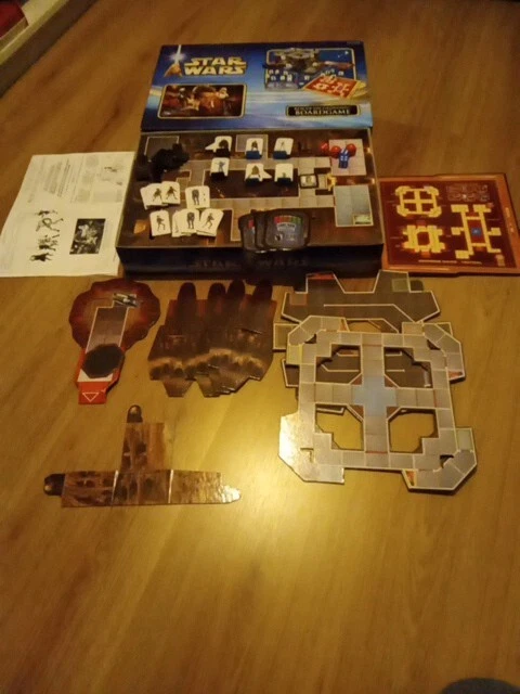 ATTACK OF THE CLONE RESCUE ON GEONOSIS BOARD GAME STAR WARS - Image 2 of 4