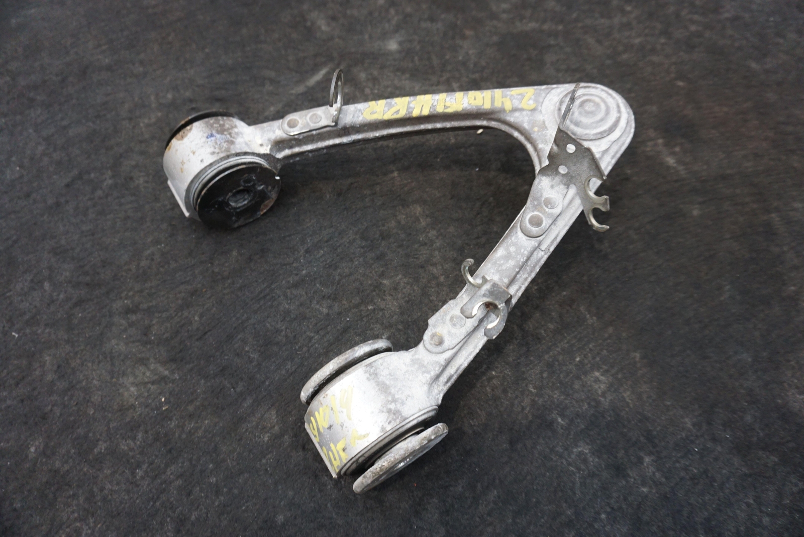 Set Front Right Upper Lower Control Arm 3206581 Maserati GranTurismo S 2011-19