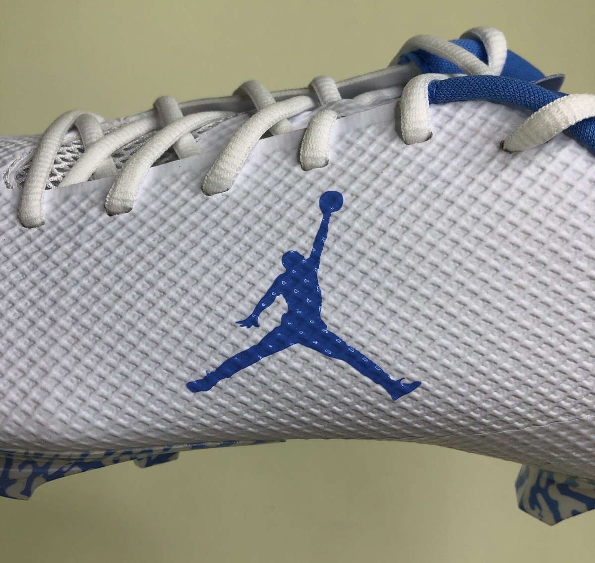Nike Jordan Vapor Edge Speed 360 UNC Team Issued Football  display picture 2