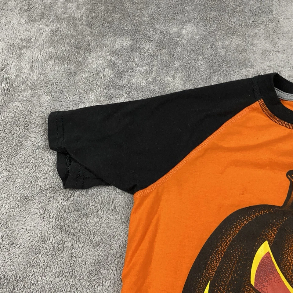 Boys Large Orange Jack O' Lantern Halloween T-Shirt Glows Bat Pumpkin Tee Shirt - Image 4 of 4