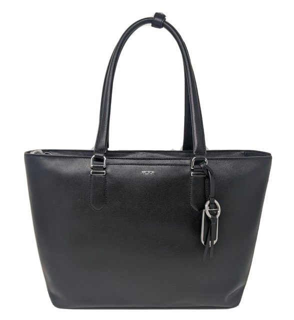 tumi stanton nan tote