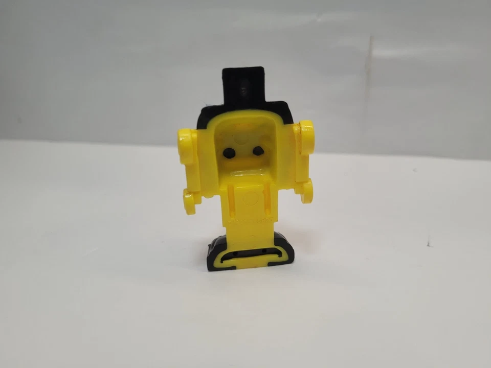 1985 Mcdonalds Happy Toy Transformers Cliff Jumper Yellow Black Regional Vintage - Image 2 of 2