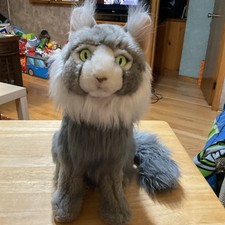 FAO Schwarz Maine Coon Kitty Cat Plush Gray Red Collar Green Eyes