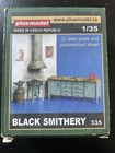 Plus Model Blacksmithery 335 1:35 kit maquette résine + planche photodécoupe
