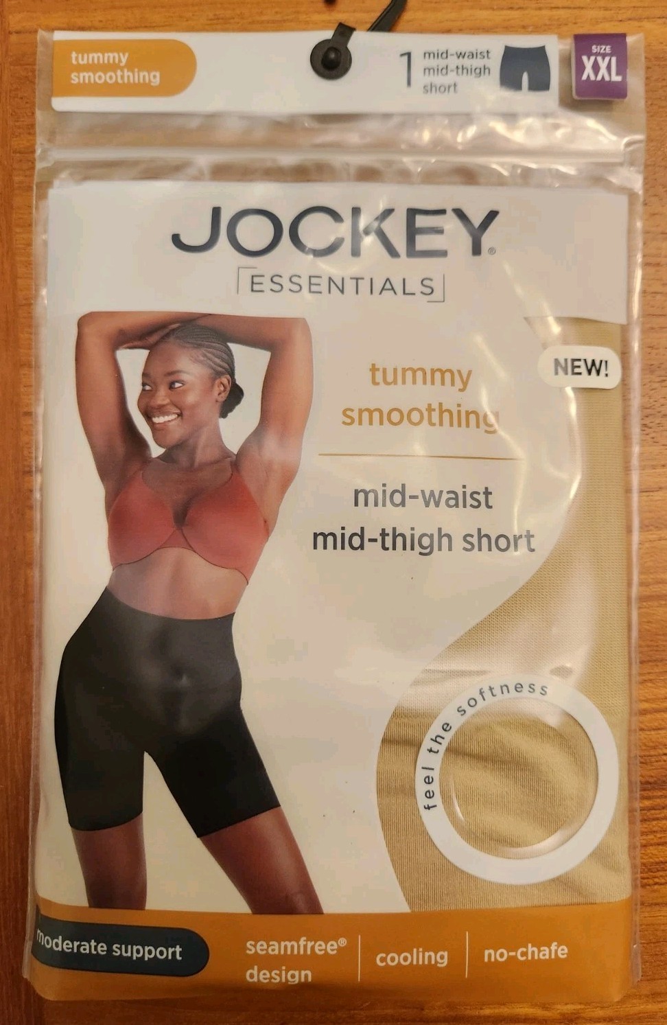 Jockey Women's XXL Thigh Shaper / Mid-Waist Mid-Thigh Short Beige #10725
