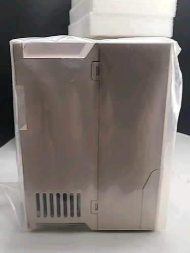 Mollom Standard Inverter Model G70-2T-2R2G input 3Ph 220v Output 9.6A 2.2Kw - Picture 3 of 5