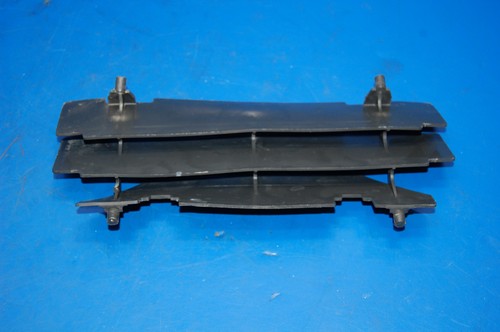 2008 08-20 RM85 RM85L RADIATOR SCREEN GRILLE LOUVER AIR FLOW GRILLE 17831-36E00 - Picture 5 of 16