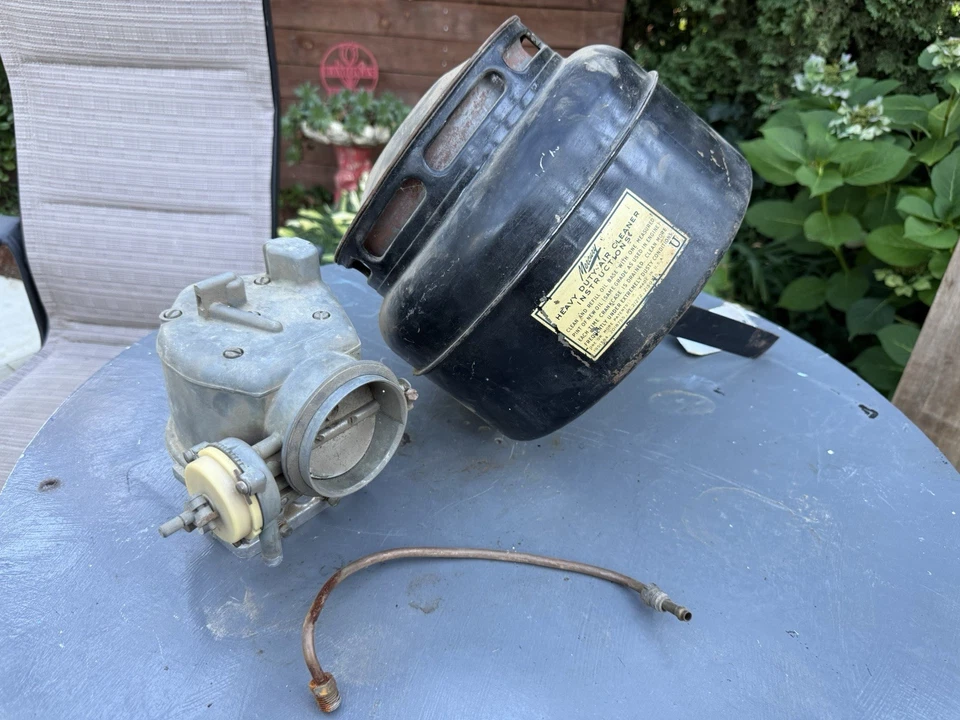 Carburador y purificador de aire para tetera Mercury 49 Foto 2 de 2