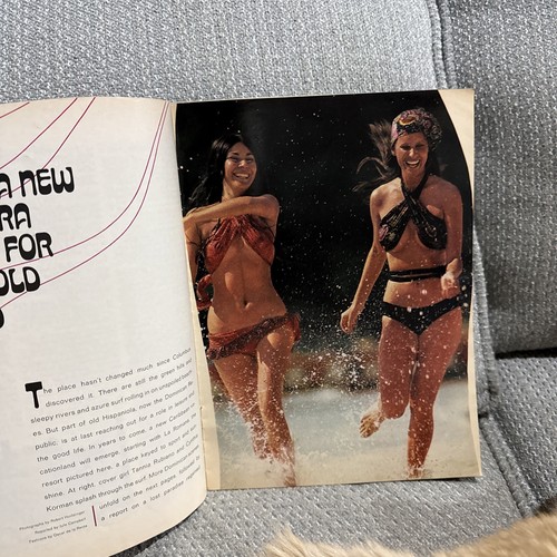 Sports Illustrated February 1, 1971 Swimsuit Issue Paradise Regained - Picture 6 of 8