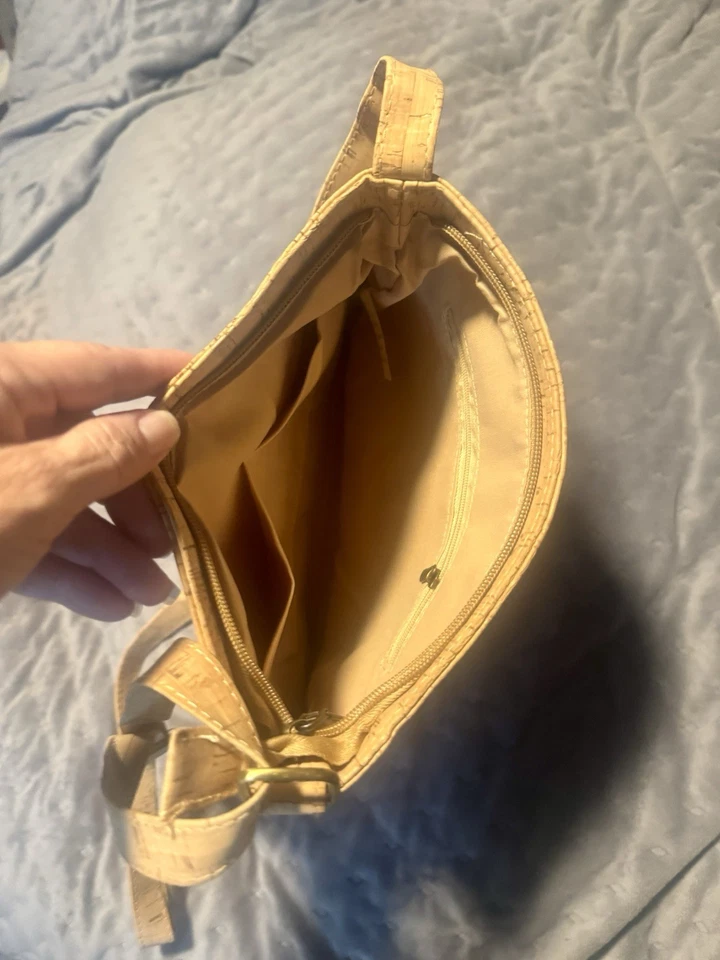 Cork Purse New Without Tags - Image 3 of 4