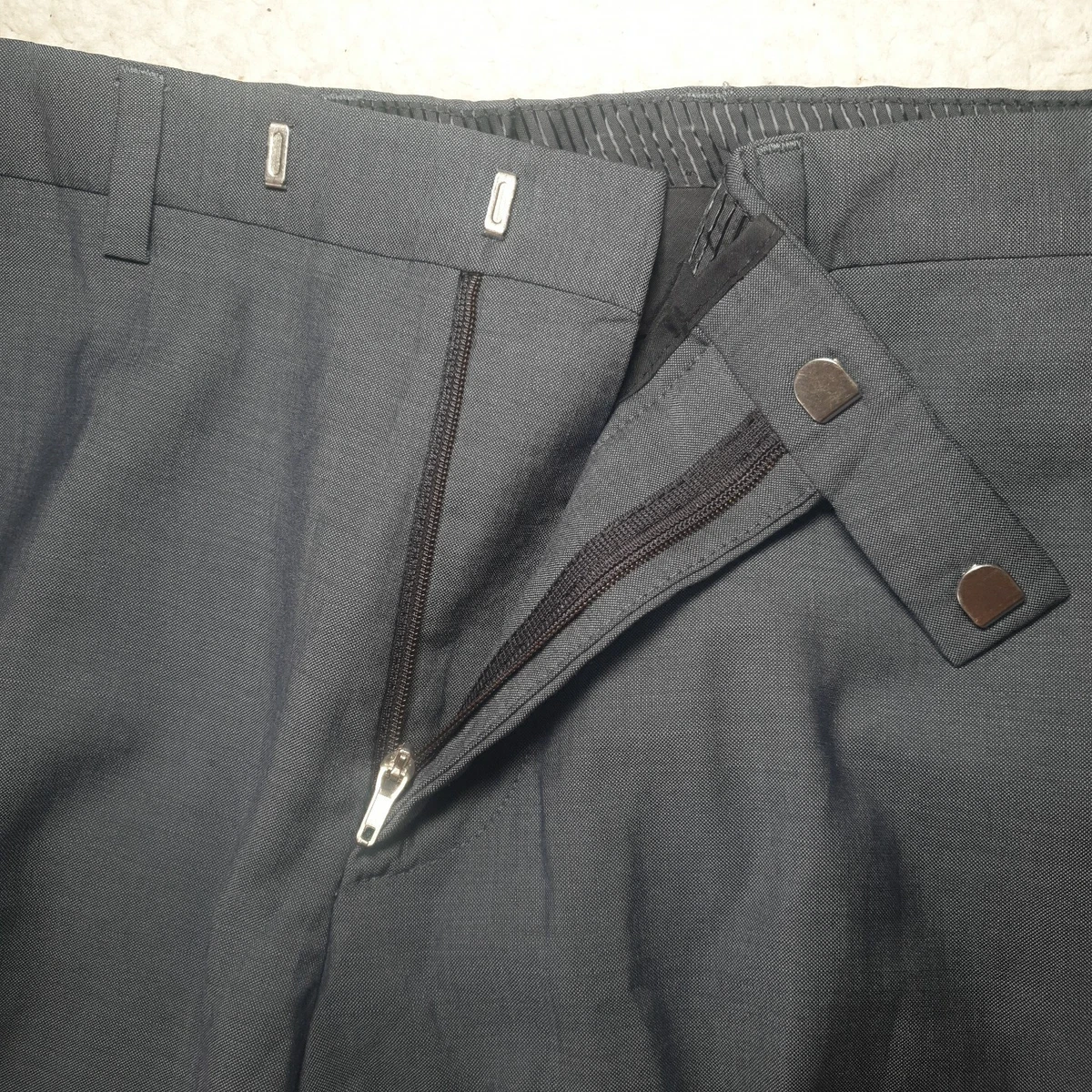 Hugo Boss Super 100 Dress Trousers Mens 46 Grey Pure Wool Formal Pleated Leg