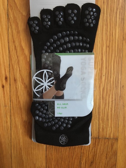 gaiam yoga socks