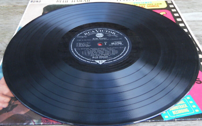 Elvis Presley 'BLUE HAWAII' 1st Press 1961 UK RCA Vinyl LP Record