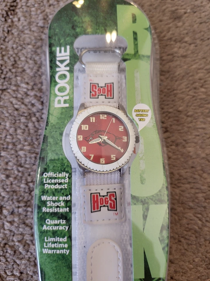 Reloj Game Time University of Arkansas Razorbacks Unisex Blanco Serie Rookie NUEVO Foto 3 de 4