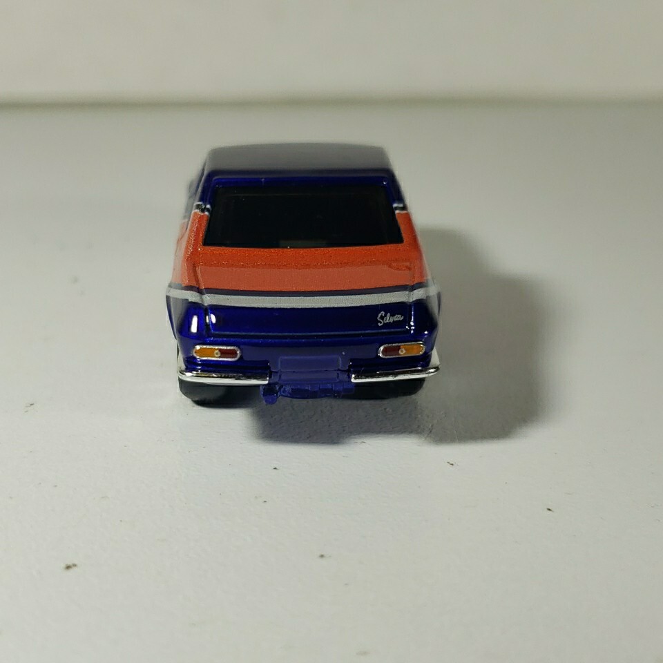 Picture 4 of 7