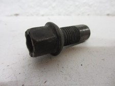 Radschraube Schraube VW Passat 3B Bj.1998.