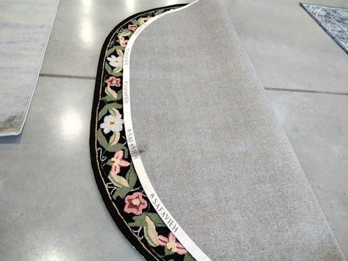 BLACK 7'-6" X 9'-6" Oval Back Stain Rug, Reduced Price 1172759010 HK311A-8OV - Picture 2 of 4