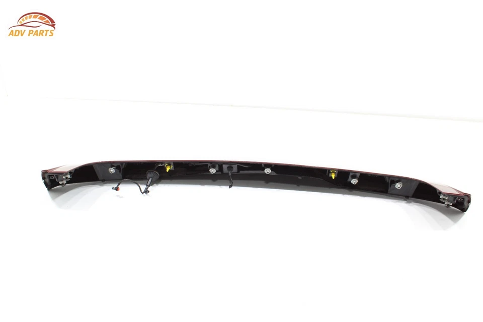 Cadillac XT5 2017-2018 puerta trasera puerta levadiza puerta trasera techo alerón y luz OEM Foto 4 de 4