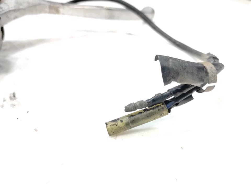 Kawasaki KZ1000 P LTD 1982 policía cilindro maestro de freno delantero Foto 4 de 4