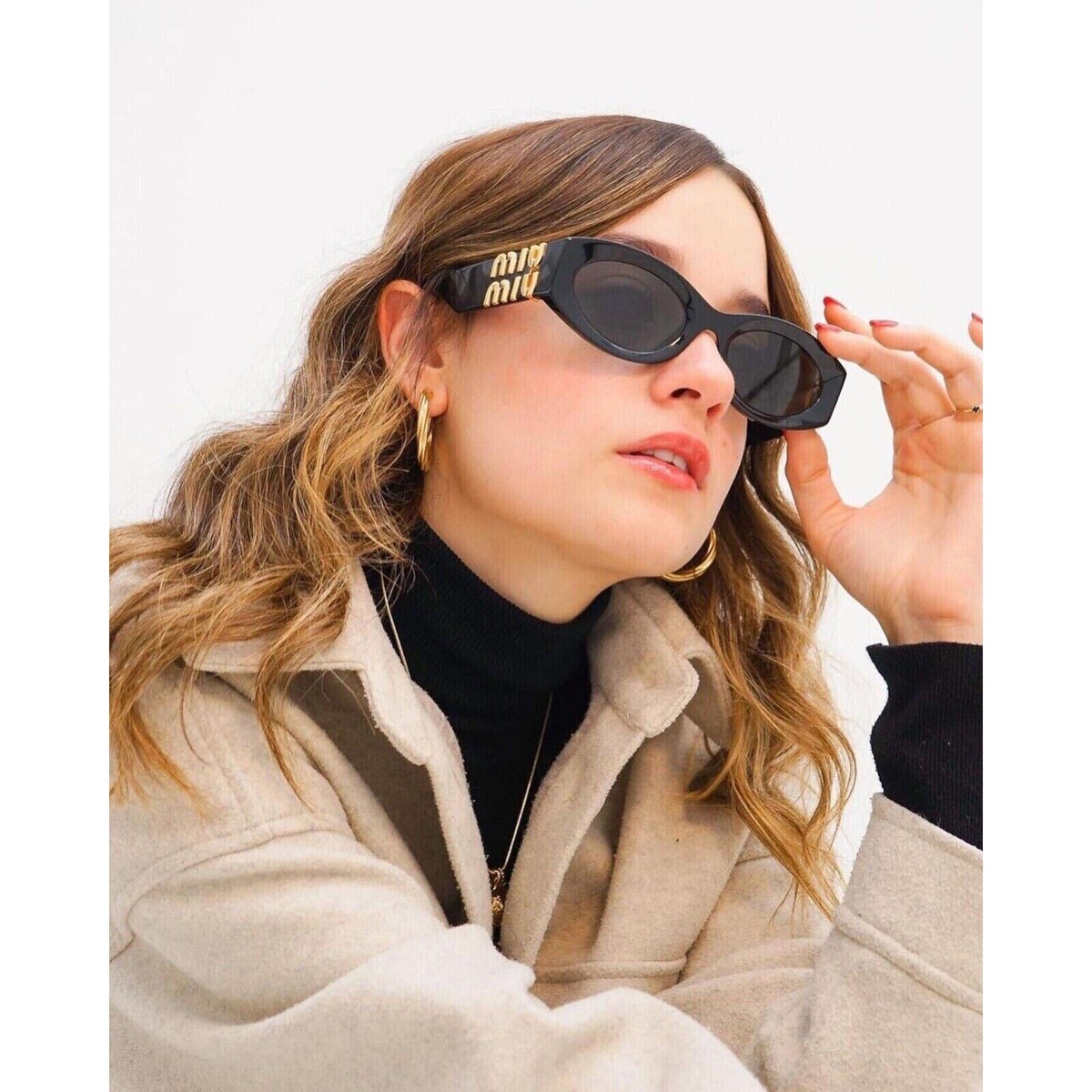 Miu Miu Sunglasses MU 11WS 1AB5S0 Black Gold Dark Grey Lens  display picture 1