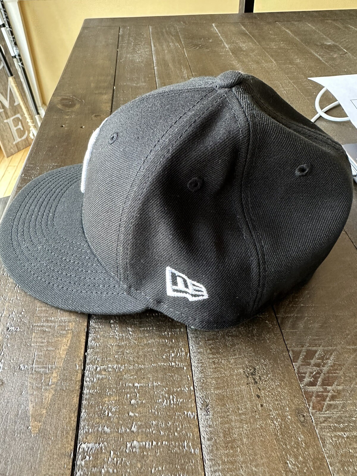 Picture 2 of 4