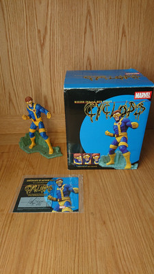 X-Men Cyclops Figur Modern Era Statue - Jeff Feligno Diamond Select #78/3000
