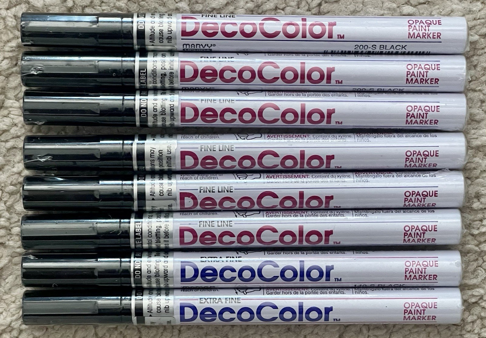 MARVY UCHIDA DECO COLOR (QTY 8) LIQUID BLACK PAINT MARKERS-A