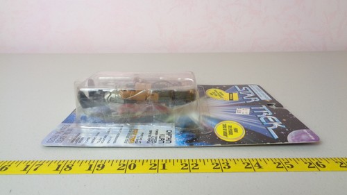 Star Trek DS9 Captain Kurn 4.5-inch Figure Playmates Toys 1996 moc 16020 - Picture 4 of 8