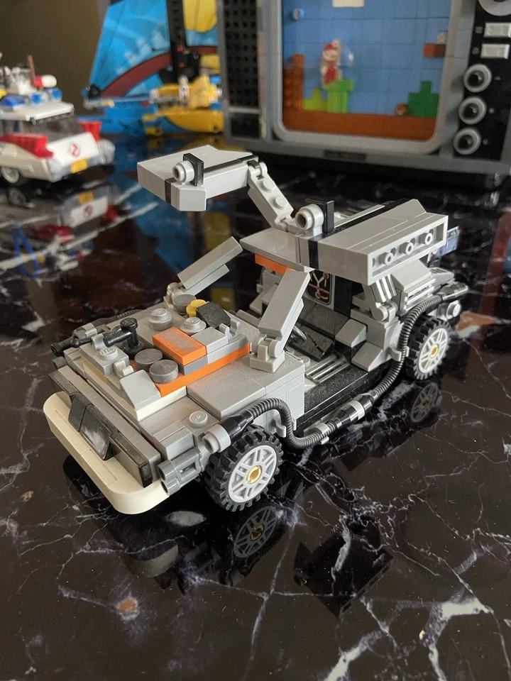 LEGO Ideas 21103 The DeLorean Time Machine, Foto 4 von 5