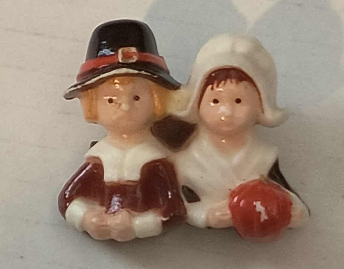 VINTAGE AUTUMN PINS LOT/PILGRIMS,TURKEY & PUMPKIN View 6
