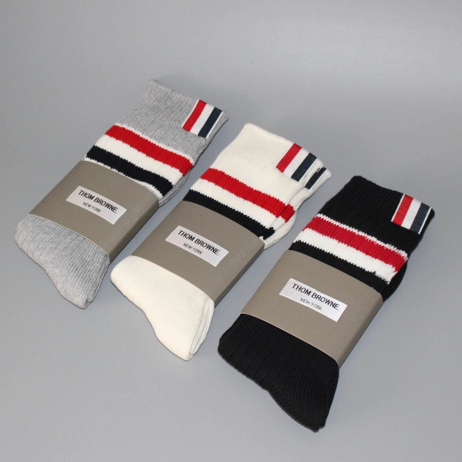 Thom Browne Autumn Winter Mid Calf Socks Cotton Knit Stripe Size O/S Three style
Opens in a new wind